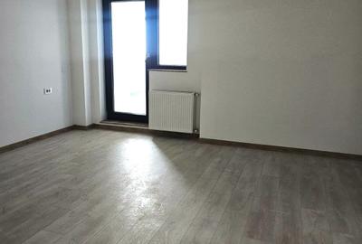 Apartament cu 3 camere decomandat în Energia - 5