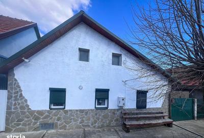 Casă cu 4 camere în Brebu - 2