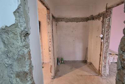 Apartament cu 2 camere semidecomandat în Vest - 1