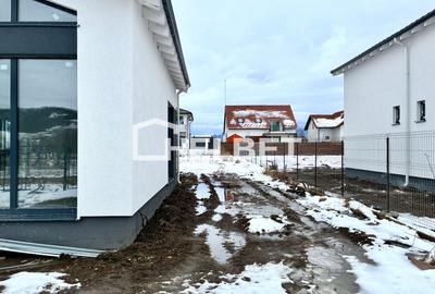 Casă individuală cu 3 camere cu Canalizare în Sânpetru - 16