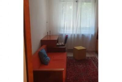 Apartament cu 4 camere decomandat în Titan - 5