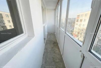 Apartament cu 3 camere decomandat în Rahova - 9