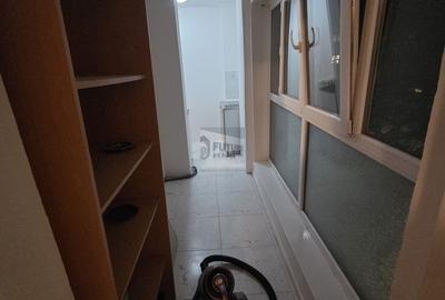 Apartament cu 2 camere decomandat în Berceni