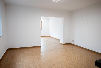 Casă individuală cu 4 camere cu Canalizare în Grigorescu - 11