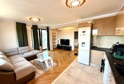 Apartament cu 2 camere, mobilat în Central