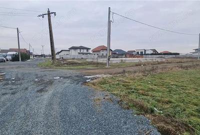 Casă cu Teren 722 Mp în Livada - 7