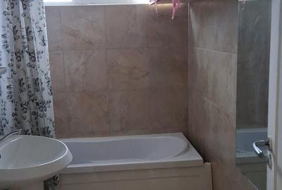 Apartament cu 2 camere semidecomandat, mobilat în Podu Roș - 10