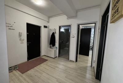 Apartament cu 3 camere decomandat, mobilat în Energia - 4