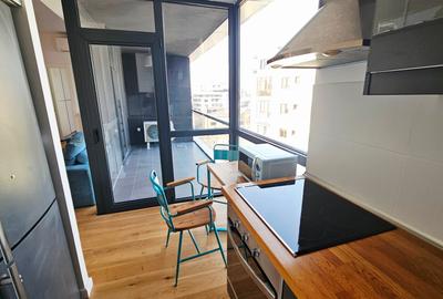 Apartament cu 3 camere semidecomandat, mobilat în Decebal - 5