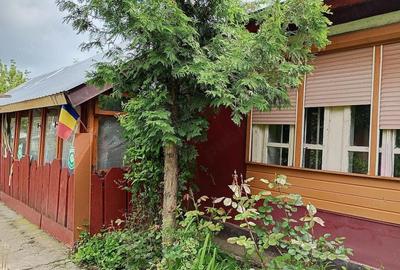 Casă cu 6 camere cu Teren 1270 Mp în Hodivoaia - 6