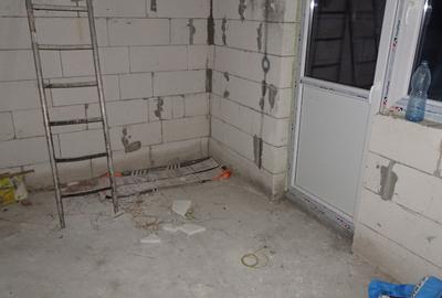 Casă cu 5 camere cu Teren 719 Mp în Zăvoi - 18