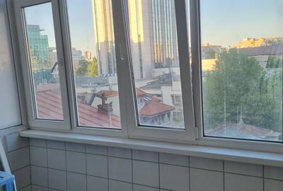 Piata Romana- metrou, 2 camere , 56mp - 11