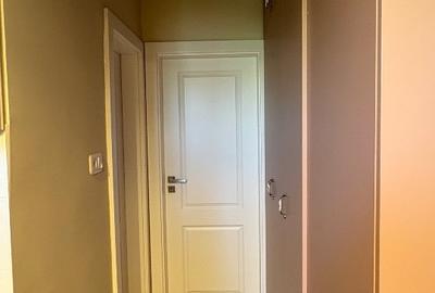 Apartament cu 3 camere decomandat în Soarelui - 2