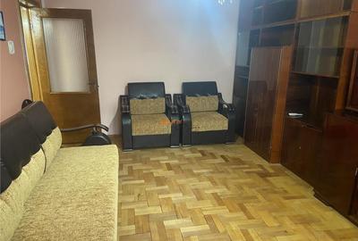 Apartament 3 camere , zona Inspectoratul Scolar , et 2/3 , d - 1