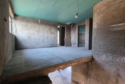 Casă cu 4 camere cu Garaj în Ostrovu Corbului - 5