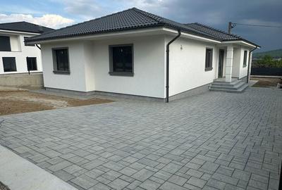 Casă cu 4 camere în Central - 6