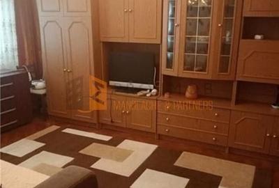Garsonieră decomandată în Unirii Sud