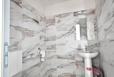 Apartament cu 4 camere în Central - 4