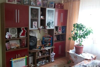 Apartament cu 3 camere semidecomandat în Năvodari - 3