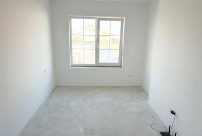 Duplex cu 5 camere cu Canalizare în Dumbrăvița - 6