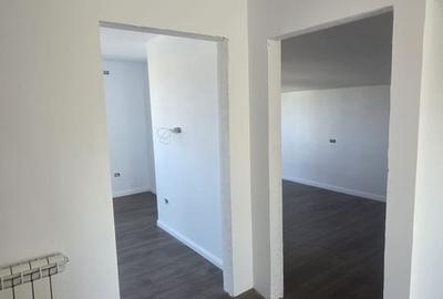 Casa cu 5 camere | Otopeni | Central - 17