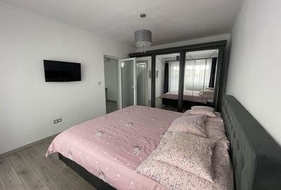 Apartament cu 3 camere în Micro 15 - 6