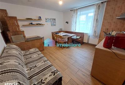Casă cu 5 camere cu Teren 800 Mp în Cornu Luncii - 19