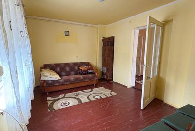 Casă cu 4 camere în Simeria - 1