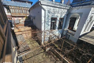 Casă cu 7 camere cu Canalizare în Gară - 9