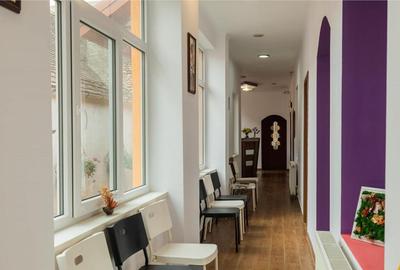 Spațiu comercial, de 195 mp, în Central - 33