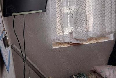 Vand garsoniera transformata doua camere ideal pentru familie cu copil - 2