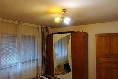 Decomandat 3 camere etaj 3 zona Freidorf - 3