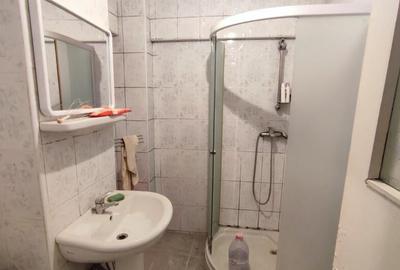 Apartament trei camere, decomandat, balcon, etaj 4 din 10, Narcisa - 3