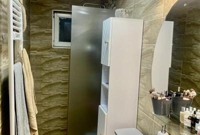 Decomandat, mobilat și utilat modern - 11