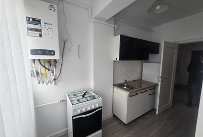 Apartament cu 2 camere decomandat în George Enescu - 7