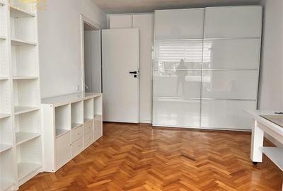 Apartament cu 3 camere decomandat, mobilat în Plopilor - 2
