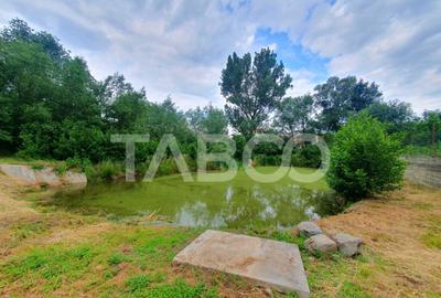 Teren de 1500 mp, în Săcel - 3