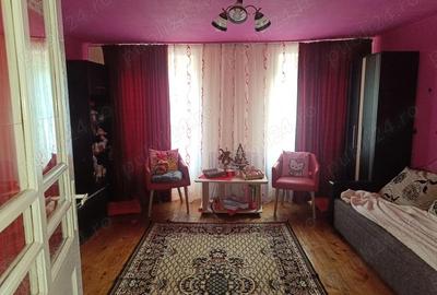 Casă cu 5 camere în Bozovici - 2