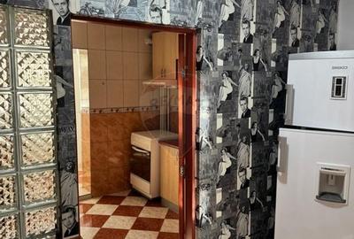 Apartament in zona Gorjului 3 camere - 7
