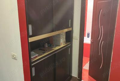 De vanzare apartament zona uta ared - 1