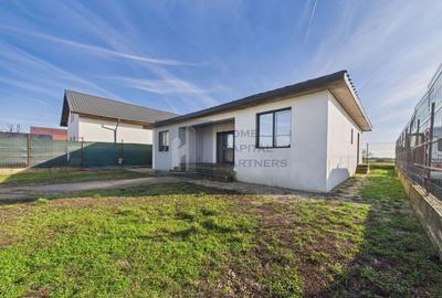 Casă individuală de vânzare Tunari-Dimieni | 4 camere si dependinte - 2