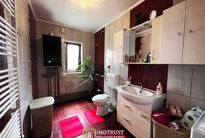 Casa de Vanzare Arad, Poltutra - 11