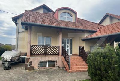 Casă cu 7 camere cu Teren 1437 Mp în Sâncraiu de Mureș - 3