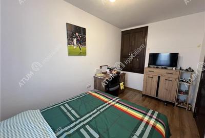 Casa cu 4 camere 2 bai si curte proprie in zona Arhitectilor - 12