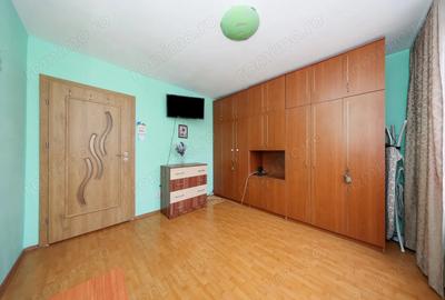 Apartament cu 3 camere de vanzare in zona Calea Bucuresti - 5