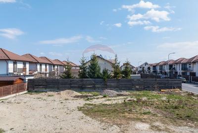 Teren Construcții intravilan de 775 mp, în Central - 2