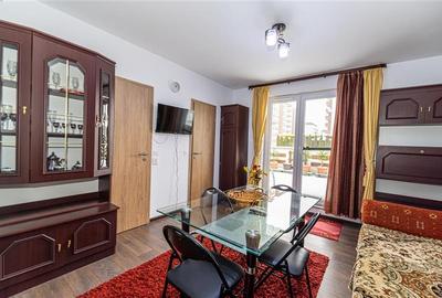Apartament cu 3 camere decomandat, mobilat în Tractorul - 4