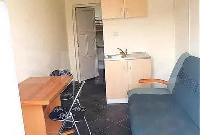 Garsonieră decomandată, mobilată în Central - 1