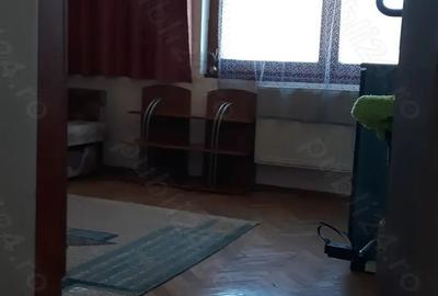 Apartament cu 3 camere decomandat în Tudor - 4