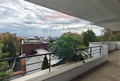 Birou, de 167 mp, în Gruia - 3